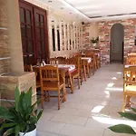 Perla Pensiune 2*