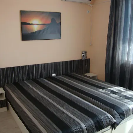 Perla Casa de hóspedes 2*